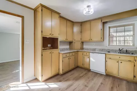 Kitchen - 504 Clara St, Wiggins, MS 39577 photo 2 of 2