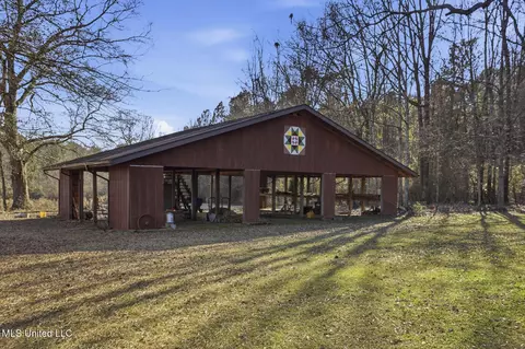 Exterior - 418 Scr 580, Forest, MS 39074 photo 9 of 17