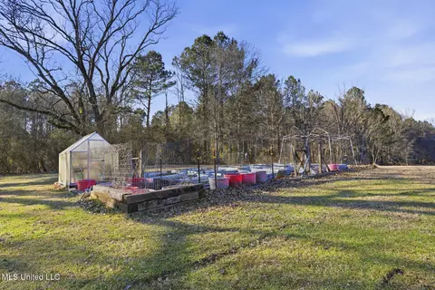 Exterior - 418 Scr 580, Forest, MS 39074 photo 10 of 17