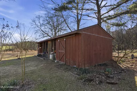 Exterior - 418 Scr 580, Forest, MS 39074 photo 7 of 17
