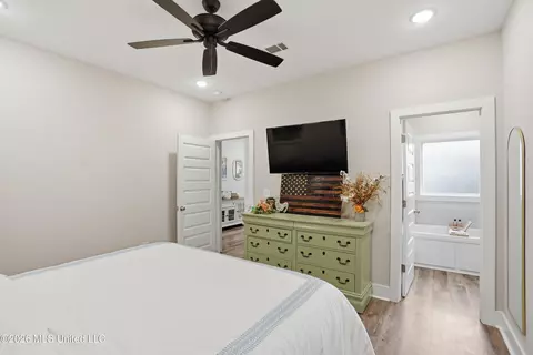 Bedroom - 149 Shelby Mae Cir, Brandon, MS 39042 photo 2 of 4