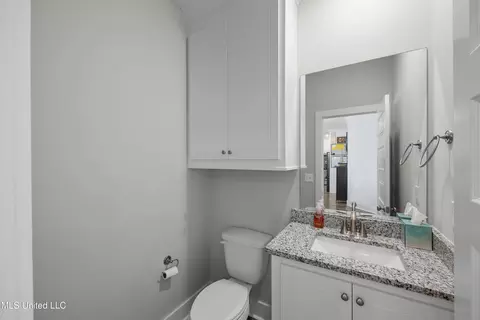 Bath - 149 Shelby Mae Cir, Brandon, MS 39042 photo 3 of 4