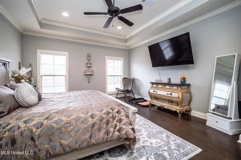 Bedroom - 720 Adair St, Brandon, MS 39047 photo 1 of 4