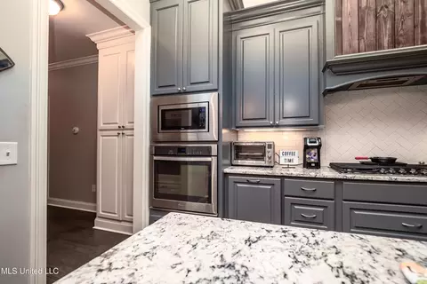 Kitchen - 720 Adair St, Brandon, MS 39047 photo 2 of 3