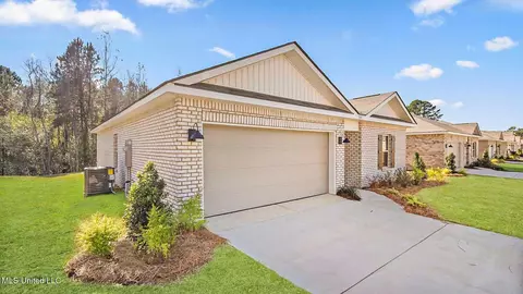 250 Trace Dr, Pearl, MS 39208 photo 2