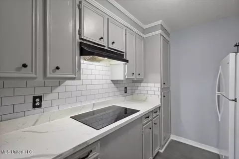 Kitchen - 2455 River Oaks Blvd #A & B, Jackson, MS 39211 photo 3 of 4
