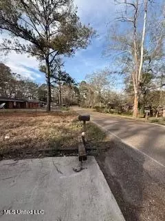 Other - 2081 Shady Lane Dr, Jackson, MS 39204 photo 6 of 8