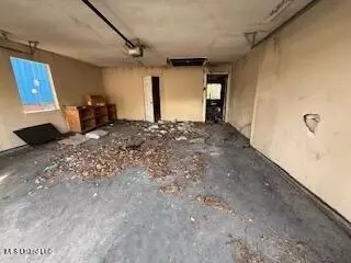 Other - 2081 Shady Lane Dr, Jackson, MS 39204 photo 3 of 8
