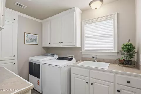 Other - 229 Turtle Ln, Brandon, MS 39047 photo 7 of 15