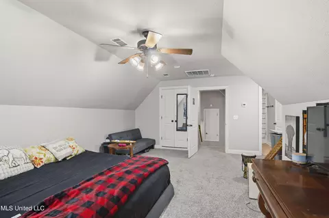 Bedroom - 229 Turtle Ln, Brandon, MS 39047 photo 3 of 5
