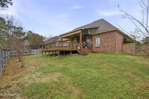 Exterior - 229 Turtle Ln, Brandon, MS 39047 photo 7 of 10