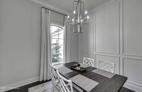 Dining - 118 Hampstead Dr, Madison, MS 39110 photo 2 of 8