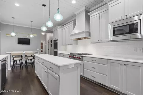 Kitchen - 288 Morgan Rd, Canton, MS 39046 photo 1 of 8