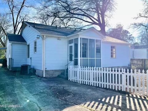 438 Downing St, Jackson, MS 39216 photo 9