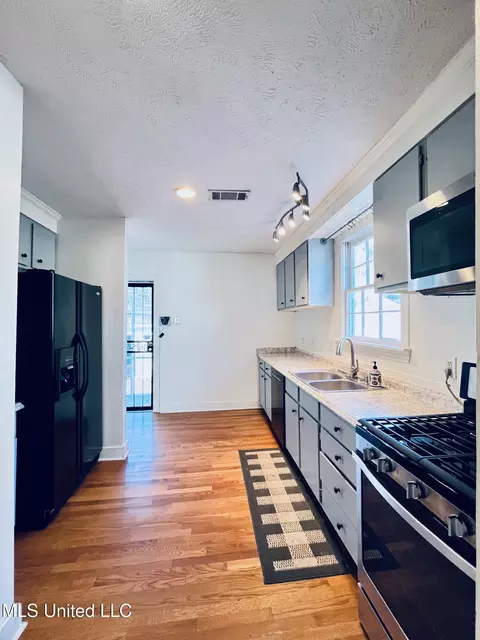 438 Downing St, Jackson, MS 39216 photo 24