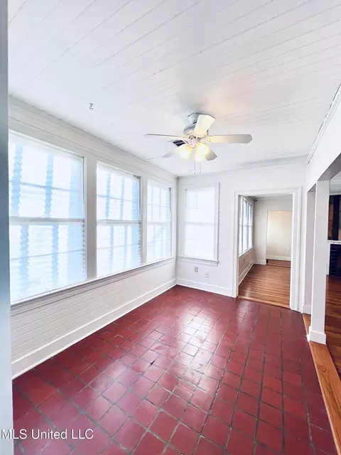 438 Downing St, Jackson, MS 39216 photo 17