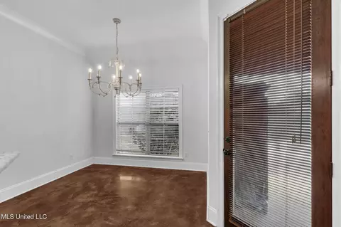Entry Way - 602 Belle Oak Ln, Brandon, MS 39042 photo 3 of 8