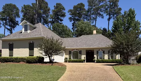 611 Berridge Dr, Ridgeland, MS 39157