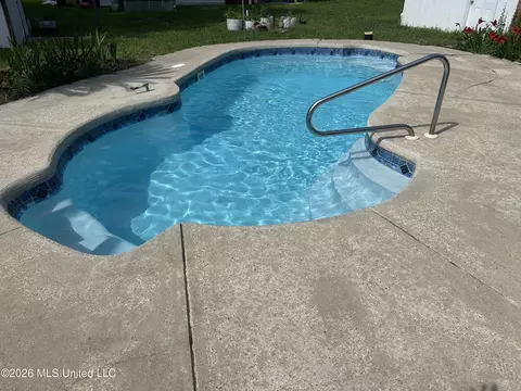 Exterior - 3906 River Pine Dr, Moss Point, MS 39563 photo 6 of 6