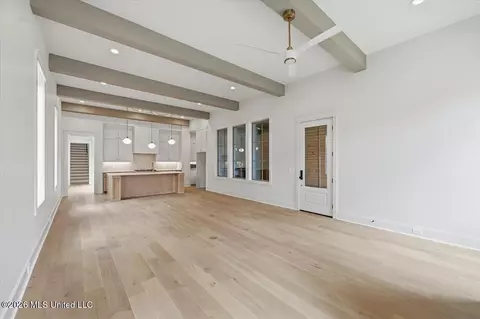 Living - 130 Water St, Madison, MS 39110 photo 2 of 7