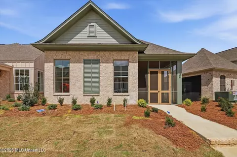 130 Water St, Madison, MS 39110