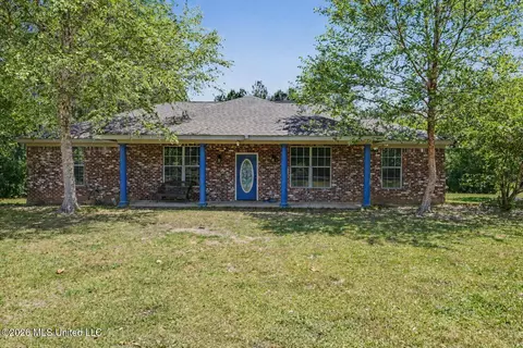 140 Cades Ridge Rdg, Neely, MS 39461