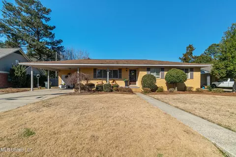 1223 Meadowood Rd, Columbia, MS 39429