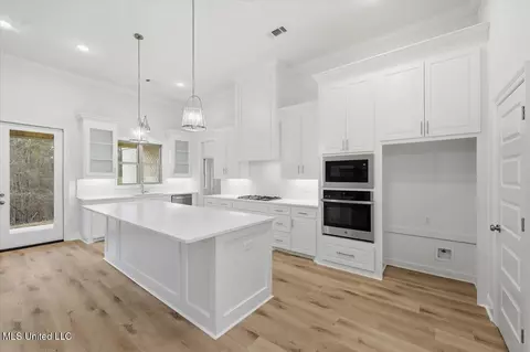 Kitchen - 922 Mullican Rd, Florence, MS 39073 photo 1 of 2