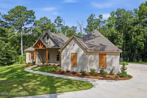 Exterior - 922 Mullican Rd, Florence, MS 39073 photo 2 of 7