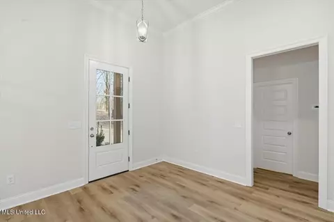 Entry Way - 922 Mullican Rd, Florence, MS 39073 photo 1 of 5