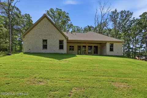 Exterior - 922 Mullican Rd, Florence, MS 39073 photo 7 of 8