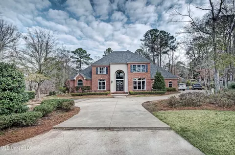 340 Sherborne Pl, Flowood, MS 39232