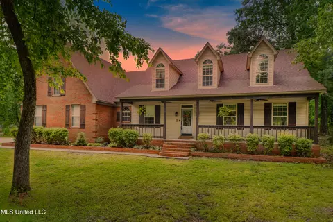 4630 Alexander Rd, Olive Branch, MS 38654