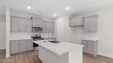 16152 Blue Ridge Dr, Gulfport, MS 39503