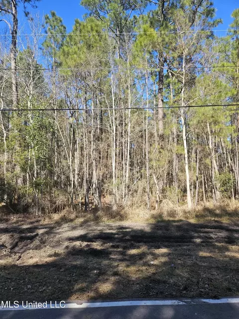 0 Beach St, Ocean Springs, MS 39564