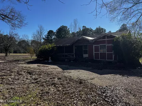 1711 Little Black Creek Rd, Lumberton, MS 39455
