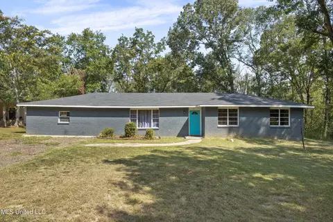 1208 Cooper Rd, Jackson, MS 39212