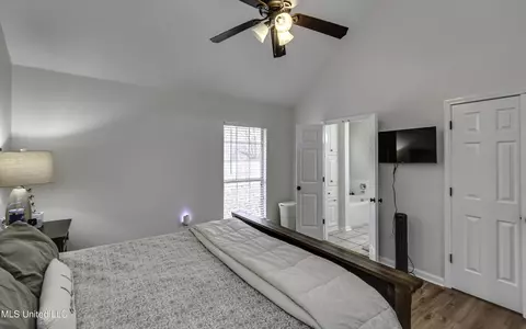 Bedroom - 1063 Bayberry Dr, Flowood, MS 39232 photo 1 of 8