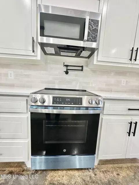 Kitchen - 391 Scr 62, Magee, MS 39111 photo 3 of 8