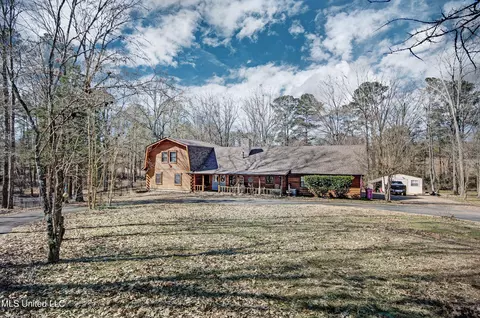 407 Warwick Rd, Clinton, MS 39056