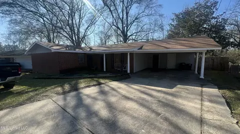 4953 Rosehaven Dr, Jackson, MS 39209