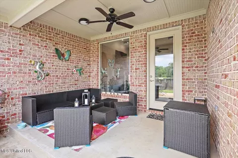 Exterior - 140 Glenwild Trl, Canton, MS 39046 photo 4 of 9