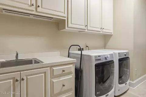 Other - 114 Meadowbrook N, Jackson, MS 39211 photo 4 of 5