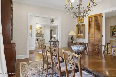 Dining - 114 Meadowbrook N, Jackson, MS 39211 photo 2 of 6