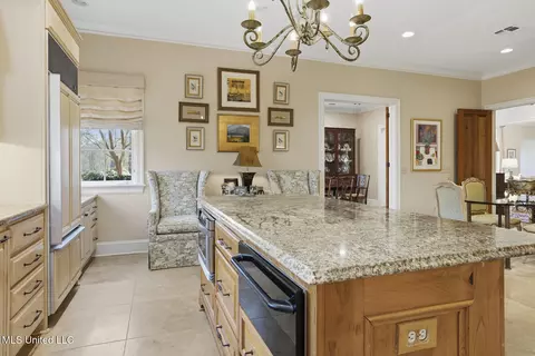 Kitchen - 114 Meadowbrook N, Jackson, MS 39211 photo 8 of 8