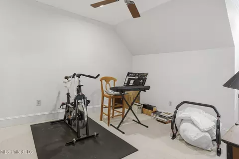 Bedroom - 114 Meadowbrook N, Jackson, MS 39211 photo 3 of 5