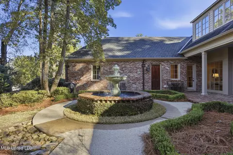 Exterior - 114 Meadowbrook N, Jackson, MS 39211 photo 8 of 10
