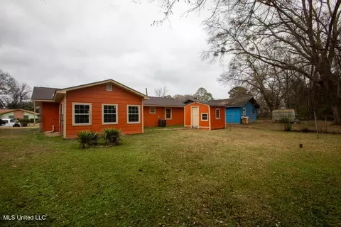 Exterior - 3725 Thomas Jefferson Rd, Jackson, MS 39213 photo 2 of 2