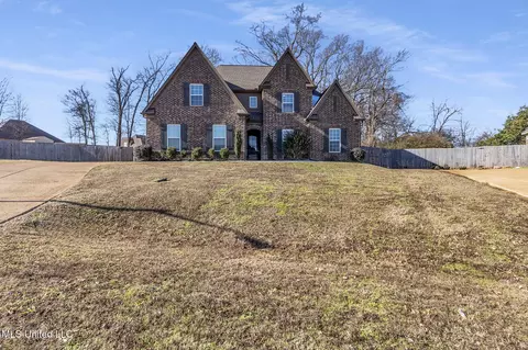 4335 Davall Cir, Olive Branch, MS 38654
