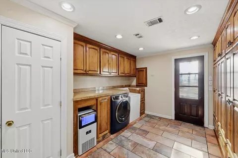 Other - 111 Corley Cir, Brandon, MS 39042 photo 8 of 16